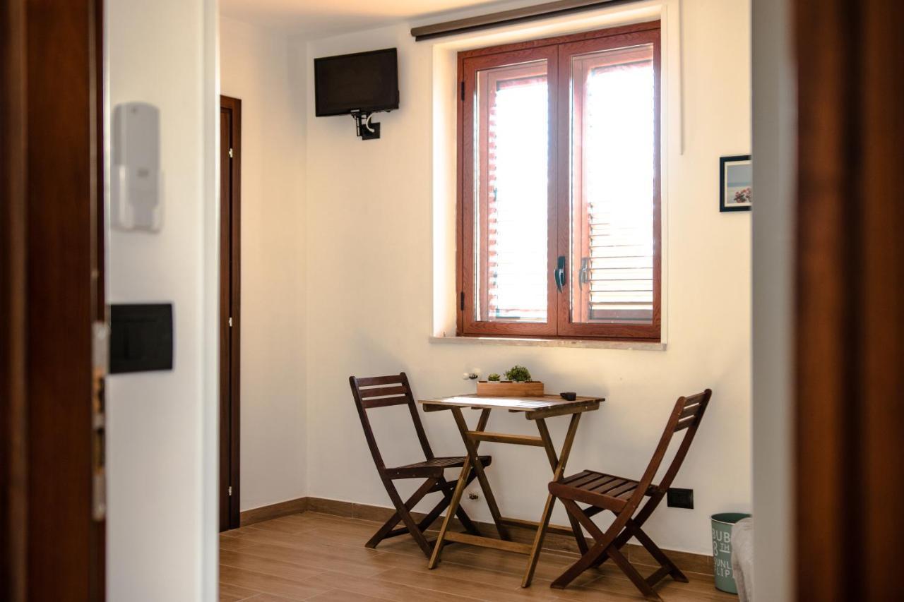 Casa Vespucci Bed and Breakfast Isola delle Femmine Exteriör bild